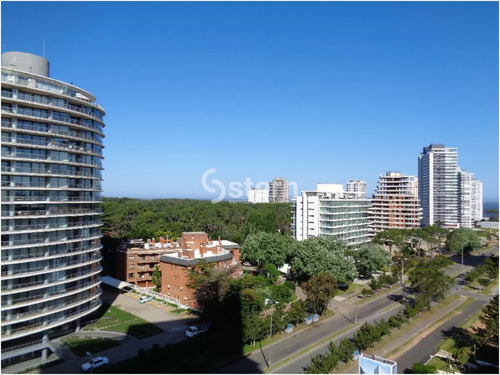 Alquiler Anual 3 Dormitorios En Punta Del Este 