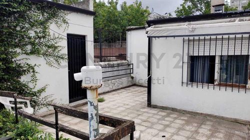 11 E/ 41 Y 42. Casa De 4 Dormitorios En Venta La Plata