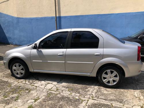 Renault Logan 1.6 Expression Hi-torque 4p