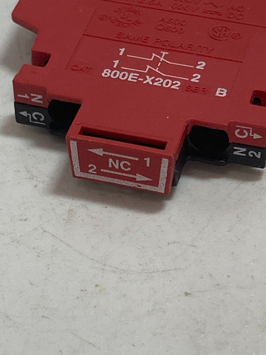 Allen Bradley 800e-x202 Contact Block 2.5a 600vdc 10a 60 Bbd