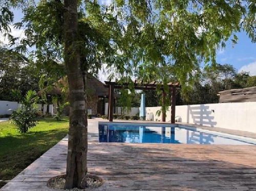 Imagen 3 de 16 de Casa En Venta En Playa Del Carmen