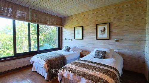 Espectacular Casa A Orillas Del Lago Panguipulli
