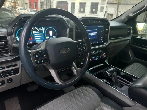 Ford Lobo 3.5 Doble Cabina Plinum Limited At