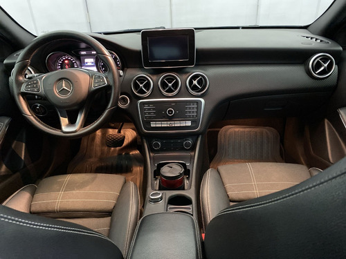 Mercedes-Benz Clase A 1.6 A 200