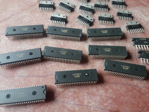La 7431 La4598 An5270 La7431 An5270 La4598 26 Peças.