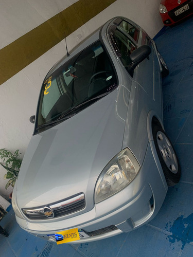 Corsa 1.0 Maxx 8v 4portas