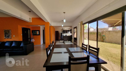 Imagen 22 de 29 de Venta Casa De 4 Dormitorios Con Pileta En Los Aromas, Valle Escondido!