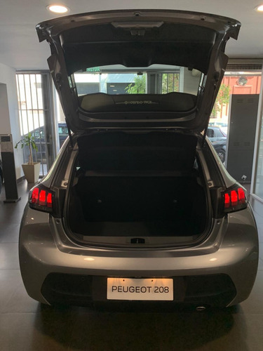 Peugeot 208 1.6 Feline Tiptronic