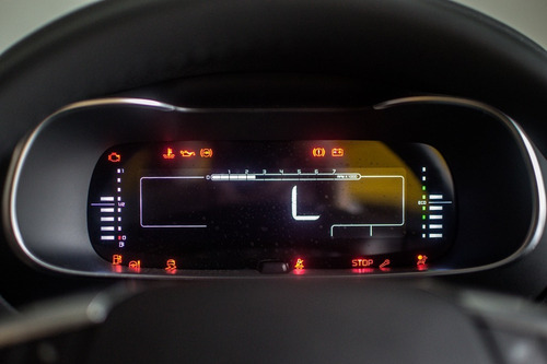 Imagen 15 de 15 de Citroën C4 Lounge 2021 1.6 Hdi 115 Feel Pack