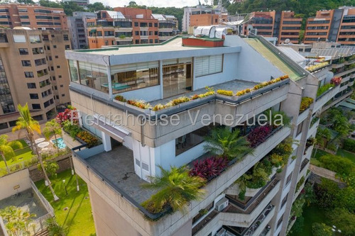 Agp Apartamento En Venta En Colinas De Valle Arriba, Moderno Con Bella Vista Y Áreas Sociales 25-23222 Ys