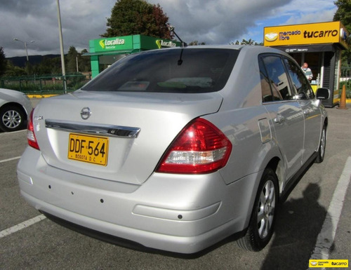 Nissan Tiida 1.8 Premium 5 P