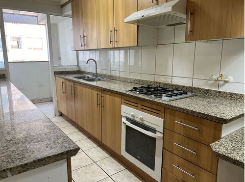 Fernandez Concha 105, Ñuñoa. (89565)