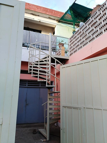 Imagen 4 de 21 de Nave Industrial - Alto Alberdi