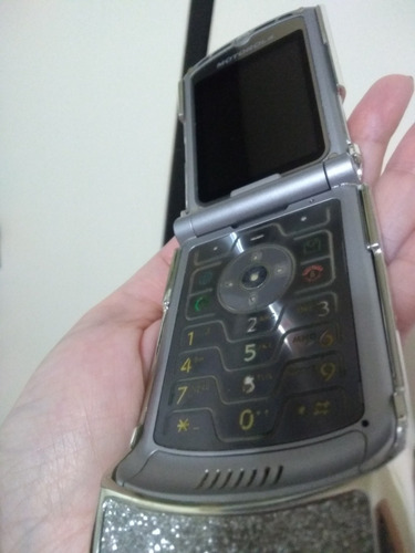 Imagen 7 de 9 de Celular Vintage Motorola V3 Glitter Funda Personal