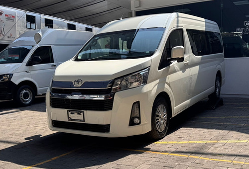 Toyota Hiace Gl 12 Pasajeros 2020 #1306