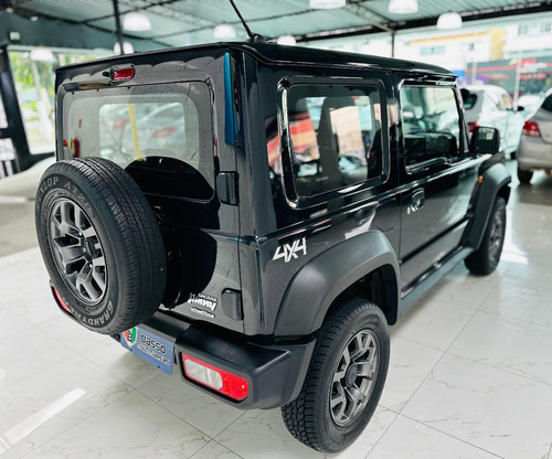 Suzuki Jimny Sierra 1.5 4you 3p