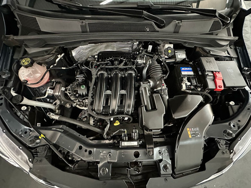 Chevrolet Onix plus 1.0 Lt Turbo 4p
