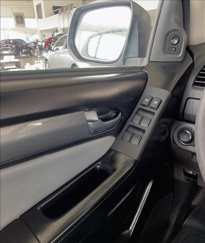 Imagem 8 de 15 de Trailblazer 2.8 Lt 4x4 16v Turbo Diesel 4p Automático