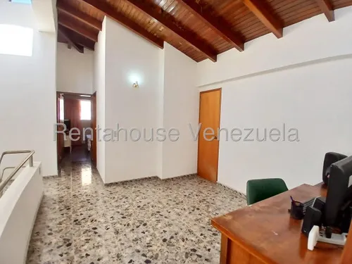 Casas En Venta Mls #25-11547