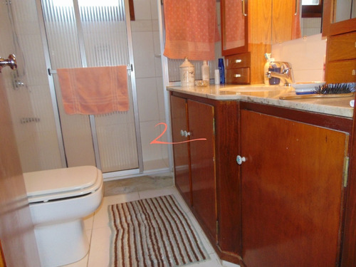 Casa En Pinares, 3 Dormitorios *- Ref: 3870