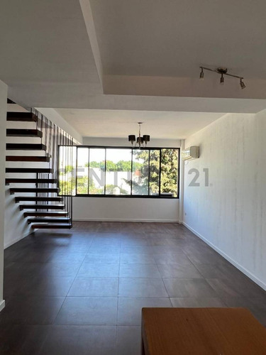 Imagen 5 de 30 de Venta Depto En Duplex Dos Amb. Suite Cochera Cubierta Patio Luminoso Nuñez