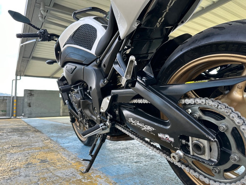 Imagen 5 de 15 de Yamaha Fz8n 2011