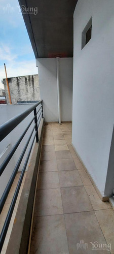 Imagen 9 de 10 de Departamento - Avellaneda