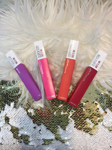 Imagen 5 de 5 de Lips Glass, Revlon/ Maybellive/ Milani