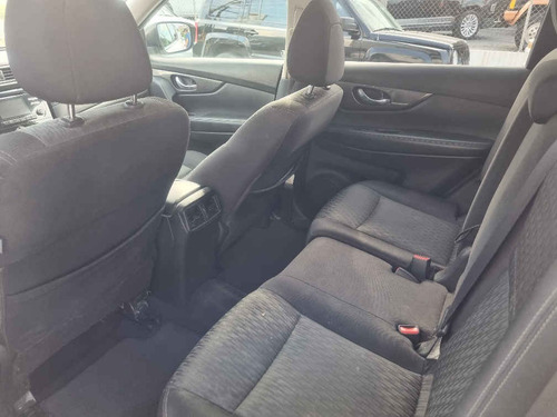 Imagen 10 de 11 de Nissan X Trail 2018 5p Sense 2 L4/2.5 Aut