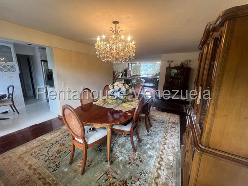 Ss: Vende Apartamento 25-17222 En Las Esmeraldas De 192,22 M2, 3h/4b/2pe2