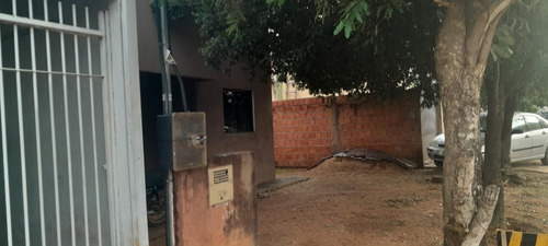 Casa Bem Localisada Com Preço De Bairro Distante