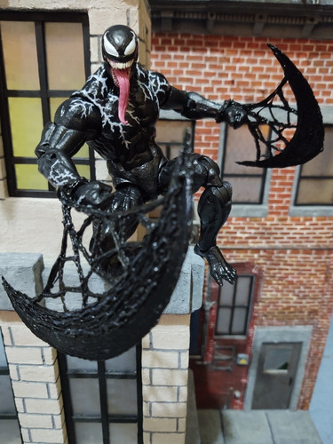 Marvel Legends Efecto Simbionte Tipo Cuchillas Venom