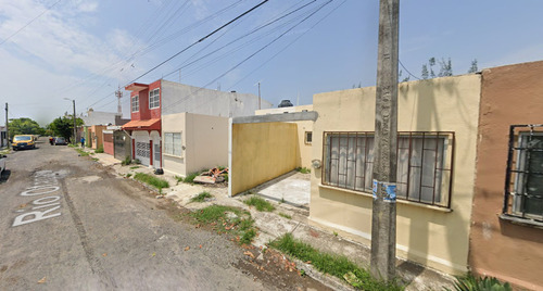 Vendo Casa En Lomas Del Rio Medio-ver
