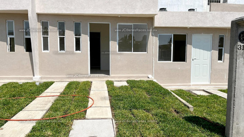 Casa En Venta En Lomas De Río Medio Iv A Tan Solo $590,800