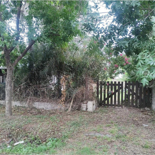 Venta De Terreno - Lote En Funes, Funes R