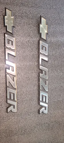 Emblemas Bleazer De 95/2000 (Usado)