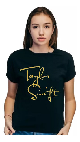 Remera Taylor Swift - Cuello Redondo - Firma Grande Unisex