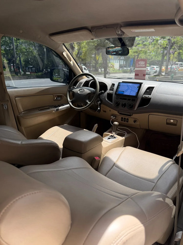 Toyota Fortuner 2.7 Sr5