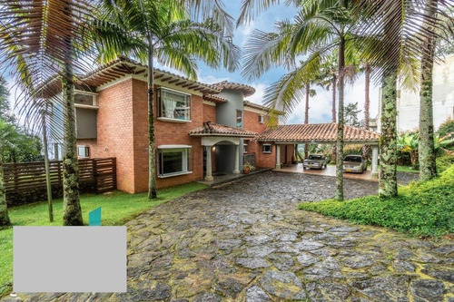 Casa En Venta En El Poblado Las Palmas Medellin