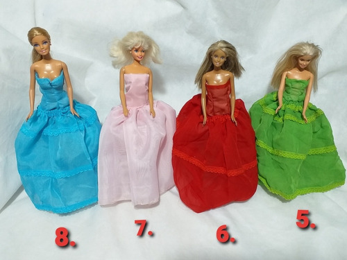Vestido Muñeca Barbie Princesa O Similar Lote De 5 Vestidos (Usado)