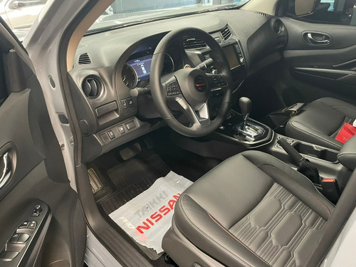 Imagen 14 de 25 de Nissan Frontier 2023 2.3bt Pro4x 4x4 At L22