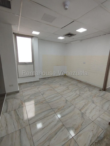 Oficina En Venta En Los Cortijos De Lourdes Mls 25-19927 Yf