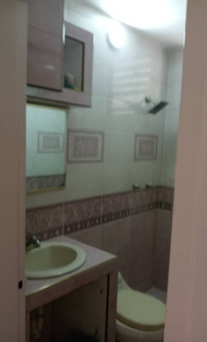 Imagen 8 de 9 de Venta De Apartamento Residencia Rio Dulce San Jacinto Maracay