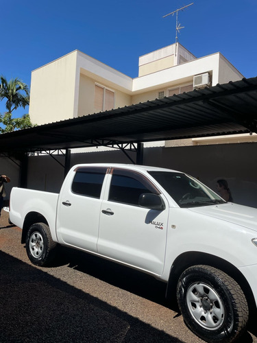 Toyota Hilux 2.5 Cab. Dupla 4x4 4p