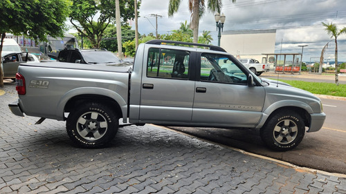 Chevrolet S10 2.4 Executive Cab. Dupla 4x2 Flexpower 4p