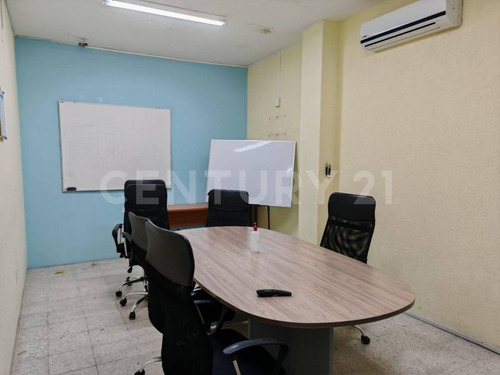 Local Comercial En Venta, Col. Centro Coatzacoalcos Ver.