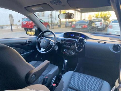 Imagem 5 de 14 de Toyota Etios Toyota Etios X Plus Sedan 1.5 2019/2020