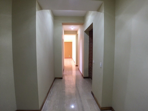 Imagen 7 de 25 de Se Vende Pb 330mts 3h+s/estdio/ 3.5b+s/ 3p La Tahona