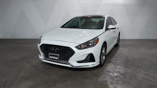 Hyundai Sonata 2.4 LIMITED NAVI AUTO