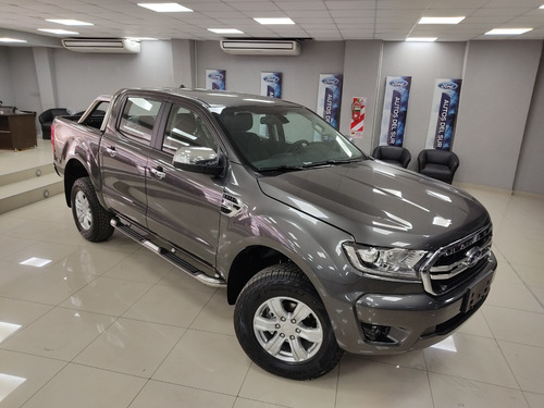 Imagen 2 de 15 de Ford Ranger 3.2 Cd Xlt Tdci 200cv Automática 4x4